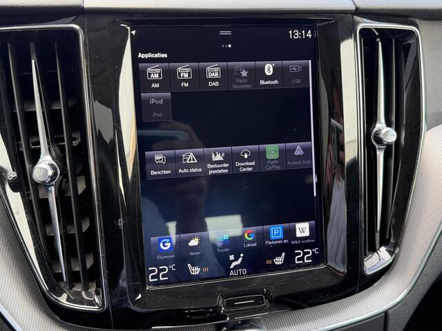 Volvo XC60 2.0 T5 Inscription Elek. trekhaak / Memory / Elek. Stoelen / Stoelverwarming / All-season / Camera / Dodehoek /