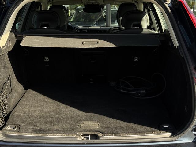 Volvo XC60 2.0 T6 AWD Inscription Pano | Trekhaak | Pilot Assist