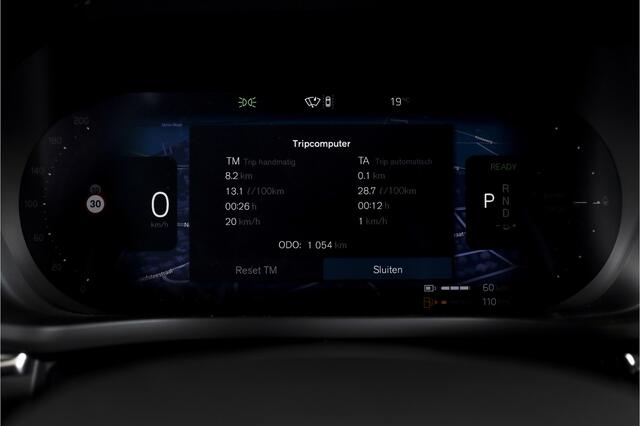 Volvo XC60 2.0 T6 Plug-in hybrid AWD Ultra Black Edition | S/K Panodak | Head-up | 360 Camera | Harman/Kardon | Dig. Cockpit | Adapt. Cruise | Stoel-+Stuurverw. | NAV+App.Connect | ECC | LM 21" | 0630