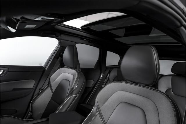 Volvo XC60 2.0 T6 Plug-in hybrid AWD Ultra Black Edition | S/K Panodak | Head-up | 360 Camera | Harman/Kardon | Dig. Cockpit | Adapt. Cruise | Stoel-+Stuurverw. | NAV+App.Connect | ECC | LM 21" | 0630