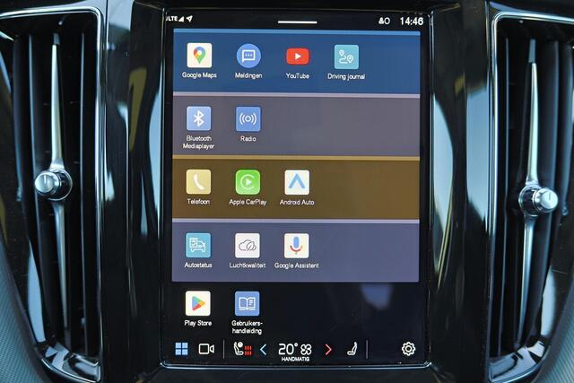 Volvo XC60 T6 Recharge AWD Plus Dark - Panorama/schuifdak - Luchtvering - IntelliSafe Assist & Surround - 360º Camera - Harman Kardon audio - Adaptieve LED koplampen - Verwarmde voorstoelen, stuur & achterbank - Parkeersensoren voor & achter - Elektr. bedienb. voors