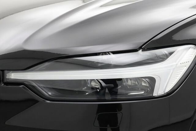 Volvo XC60 T8 Polestar Engineered Recharge Plug-In Hybrid AWD Bowers & Wilk