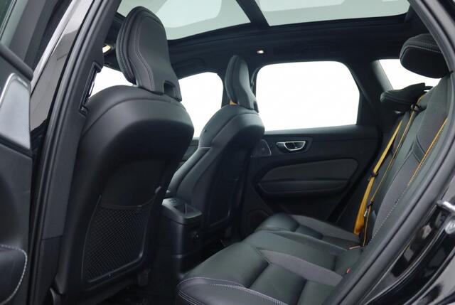 Volvo XC60 T8 Polestar Engineered Recharge Plug-In Hybrid AWD Bowers & Wilk