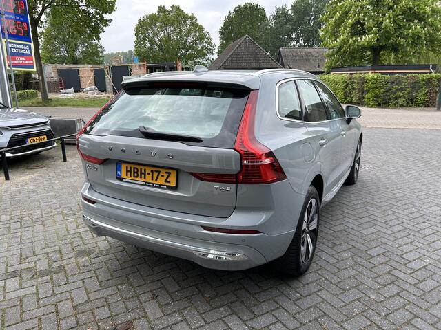 Volvo XC60 2.0 T6 Plug-in hybrid AWD Essential Bright