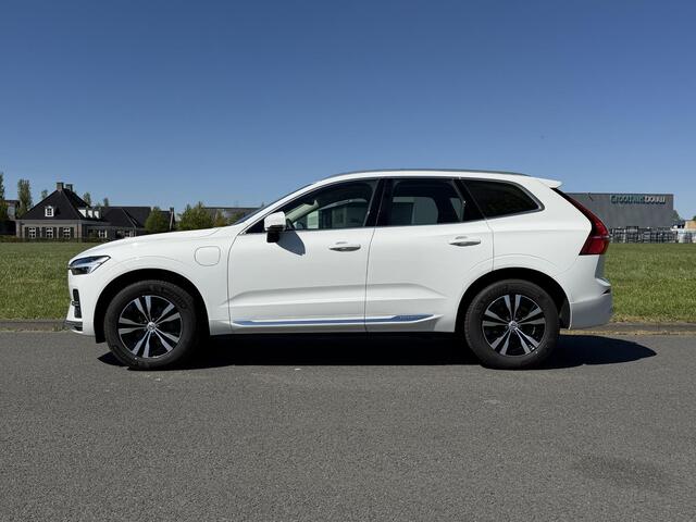 Volvo XC60 2.0 T8 Plug-in hybrid AWD Inscription | SOH 94,8% | Trekhaak | HUD | Panoramadak | Standkachel | Apple Carplay/Android Auto | Cruise control adaptief | Lederen bekleding |