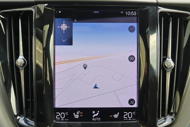 Volvo XC60 T8 Recharge AWD R-Design - Panorama/schuifdak - IntelliSafe Assist & Surround - Harman/Kardon audio - Adaptieve LED koplampen - Parkeercamera achter - Verwarmde voorstoelen, stuur & achterbank - Parkeersensoren voor & achter - Elektr. bedienb. voorstoelen