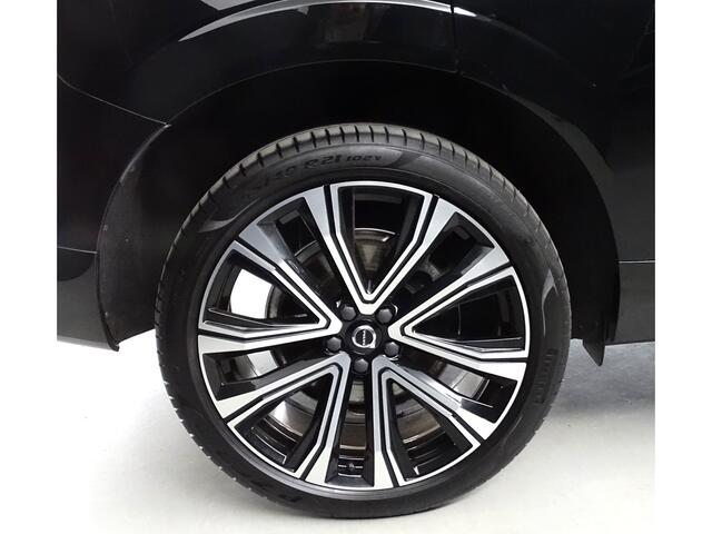 Volvo XC60 2.0 Recharge T6 AWD Inscription: eventueel trekhaak montage mogelijk, pano/ schuifdak, connect edition, rijass pakket driver assistance, cruise met afstandregeling en innitiatie van noodremming, intell light sys, verwarmde xenium pakket, ionisator lucht