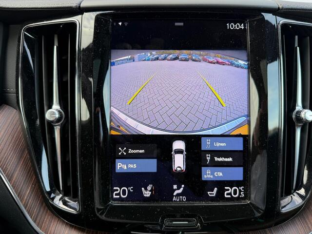 Volvo XC60 2.0 Recharge T6 AWD Inscription | Luchtvering | Trekhaak | Panorama dak | Stoel/stuurverwarming | Harman & Kardon | Adaptieve cruise control |