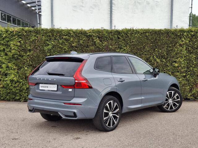 Volvo XC60 T8 Plug-in hybrid AWD Ultimate Dark | Panoramadak | 360 camera | Stoel/Stuur Verwarming | Harman/Kardon |