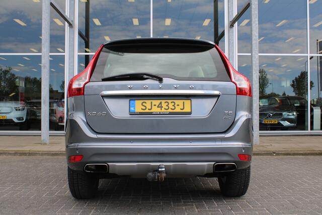 Volvo XC60 T5 245PK Automaat Summum | Schuif/kanteldak | Keyless entry | El. Voorstoelen | PDC + Camera | Trekhaak | Leder |