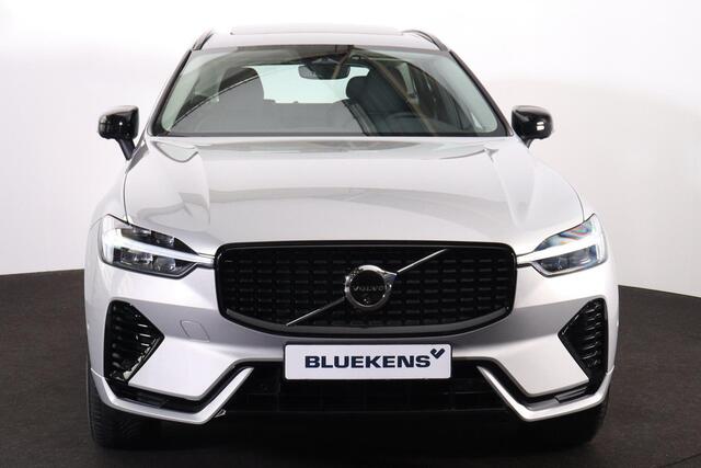 Volvo XC60 T6 Recharge AWD Plus Dark - Panorama/schuifdak - IntelliSafe Assist & Surround - 360º Camera - Verwarmde voorstoelen, stuur & achterbank - Parkeersensoren voor & achter - Elektr. bedienb. voorstoelen met geheugen - Draadloze tel. lader - Inklapbare trekha