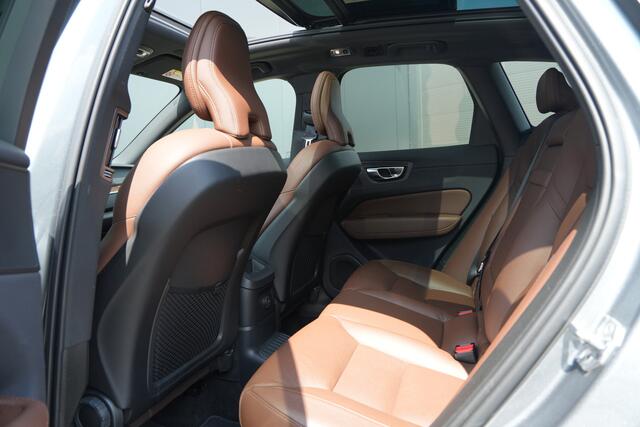 Volvo XC60 2.0 Recharge T6 AWD Business Pro - Trekhaak - Pano - H&K - Pilot Assist - Stoel/Stuurverwarming - BLIS - Rijklaar