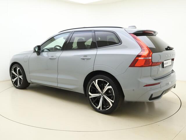 Volvo XC60 T8 455pk AWD Ultra Dark / Luchtvering / Bowers&Wilkins Audio / Massage / Ventilatie / 21'' / Gelamineerd Glas / Head-Up / 360 camera /