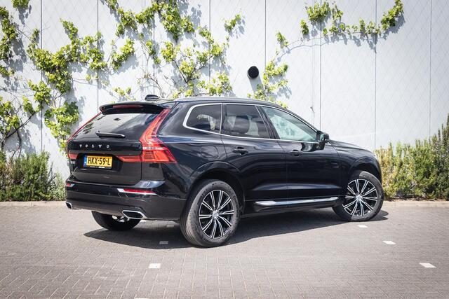 Volvo XC60 2.0 T6 Plug-in Hybrid AWD Inscription | PHEV | Panoramadak | Trekhaak | BLIS | Cruise Control Adaptief | Achtertuitrijcamera | Parkeersensoren | Keyless Entry | Elektrische Achterklep | Navigatie | Apple Carplay | Android Auto