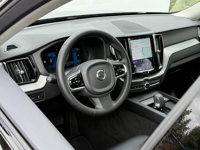 Volvo XC60 2.0 T6 Plug-in hybrid AWD Plus Dark | Pano | Pilot Assist | H/K Audio | 21 inch