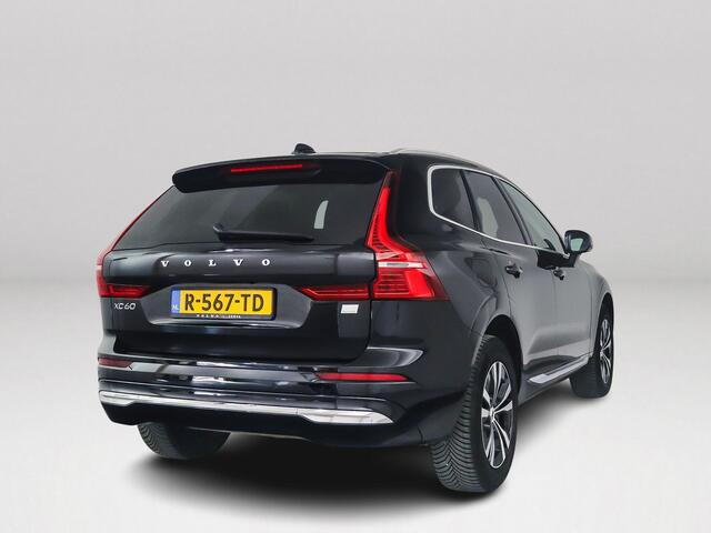 Volvo XC60 T6 Plug-in hybrid AWD Core Bright | Panoramadak | Park assist | Stoel- en Stuurverwarming | Trekhaak