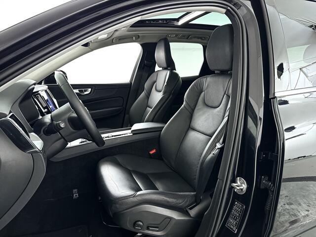 Volvo XC60 T6 Plug-in hybrid AWD Core Bright | Panoramadak | Park assist | Stoel- en Stuurverwarming | Trekhaak