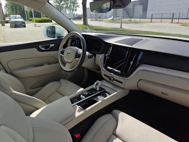 Volvo XC60 T6 Plug-in hybrid AWD Plus Bright | Rijklaarprijs | Stoelventilatie |