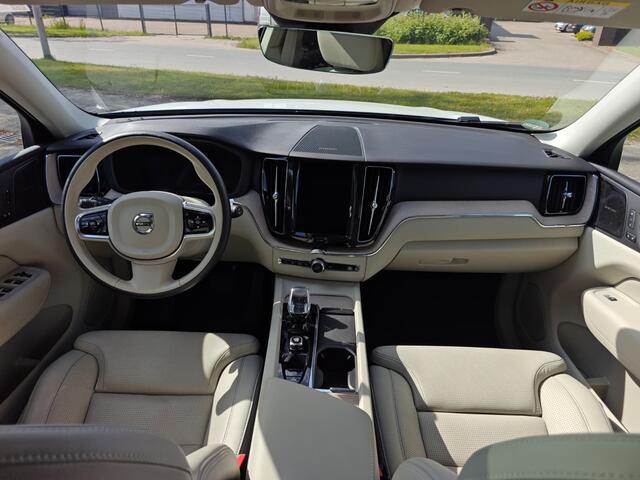 Volvo XC60 T6 Plug-in hybrid AWD Plus Bright | Rijklaarprijs | Stoelventilatie |