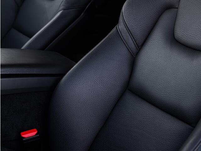 Volvo XC60 2.0 T8 PHEV AWD Polestar Pano Trekhaak ACC