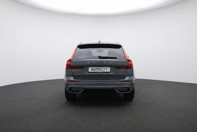 Volvo XC60 Ultimate Dark B5 AWD Bowers l Luchtvering l Trekhaak l 360 l HUD