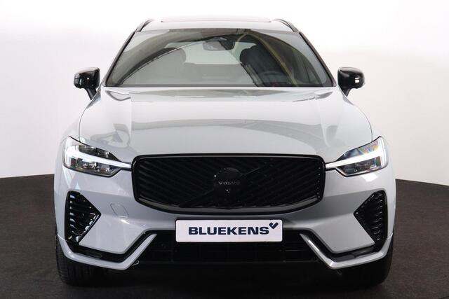 Volvo XC60 T6 Recharge AWD Plus Black Edition - Panorama/schuifdak - IntelliSafe Assist & Surround - 360º Camera - Harman/Kardon audio - Verwarmde voorstoelen, stuur & achterbank - Parkeersensoren voor & achter - Elektr. bedienb. voorstoelen met geheugen - Head up d