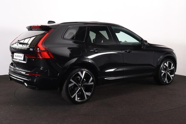 Volvo XC60 T8 Recharge AWD Ultra Black Edition Exec - Luchtvering - Panorama/schuifdak - IntelliSafe Assist & Surround - 360º Camera - Bowers & Wilkins audio - Adaptieve LED koplampen - Verwarmde voorstoelen, stuur & achterbank - Parkeersensoren voor & achter - Elek