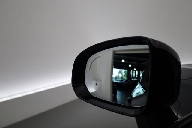 Volvo XC60 T6 Plug-in hybrid Plus Dark | SOH 99.6% | Pano | Stoelventilatie | 360cam | Memory Seats | H&K Audio | Stoel-Stuurverw. | Adapt. Cruise x