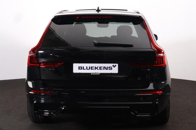 Volvo XC60 T8 Recharge AWD Ultra Black Edition Exec - Luchtvering - Panorama/schuifdak - IntelliSafe Assist & Surround - 360º Camera - Bowers & Wilkins audio - Adaptieve LED koplampen - Verwarmde voorstoelen, stuur & achterbank - Parkeersensoren voor & achter - Elek