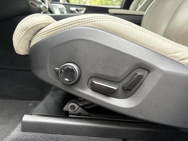 Volvo XC60 2.0 T8 Twin Engine AWD Inscription