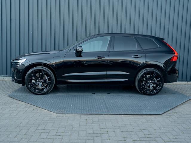 Volvo XC60 2.0 T6 Plug-in hybrid AWD Plus Black Edition | Pano | Trekhaak wegkl. | Facelift | 360 Camera | Head Up | Harman/ Kardon | Prijs Rijklaar!!