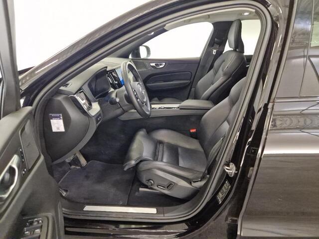 Volvo XC60 2.0 T6 Plug-in hybrid AWD Plus Dark | Long Range | 360º Camera | Harman/Kardon | Standkachel | Power Seats | Memory | Stoel/stuurverwarming | Trekhaak | Adaptieve cruise |