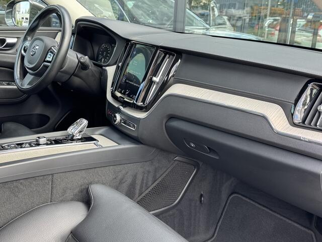 Volvo XC60 2.0 T8 TE AWD Inscription Pano | Pilot Ass. | Memory