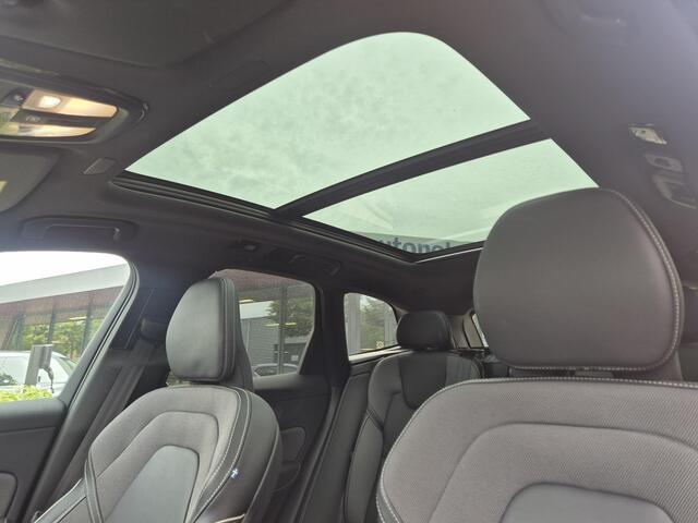 Volvo XC60 2.0 T6 Plug-in hybrid AWD Plus Black Edition Trekhaak/Panodak/360Cam etc.