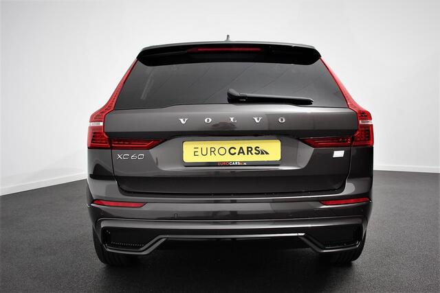 Volvo XC60 2.0 T6 Plug-in hybrid AWD Plus Dark Automaat Leder Navigatie Google Harman Kardon Panorama dak Lichtmetalen Velgen 19" Dab Stoelverwarming Camera Led