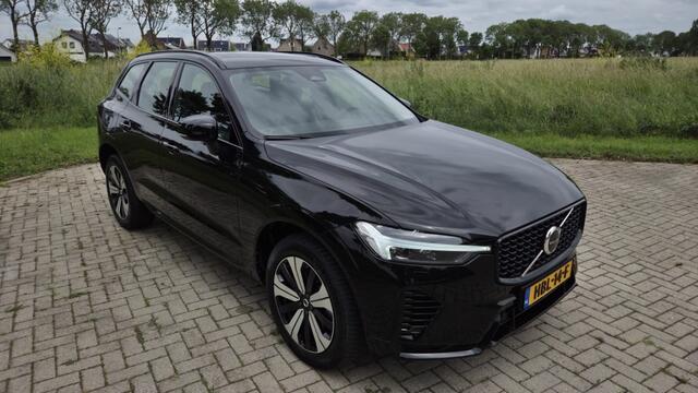 Volvo XC60 2.0 T6 AWD + Bright