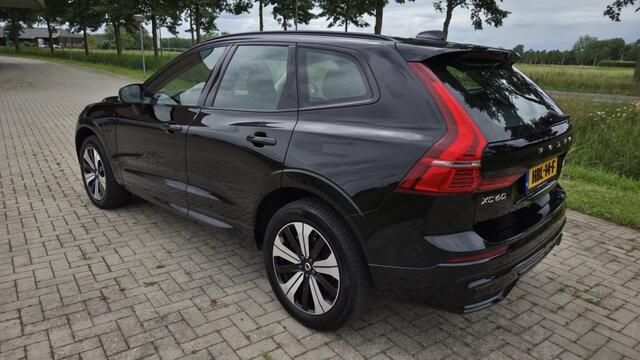 Volvo XC60 2.0 T6 AWD + Bright