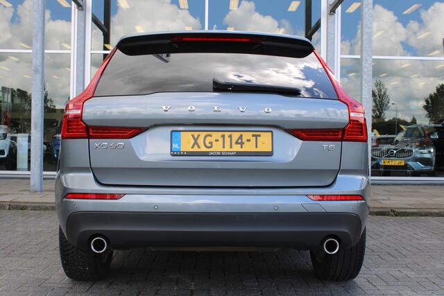 Volvo XC60 T5 251PK Automaat Momentum | El. Trekhaak | DAB-Audio | Verw. Voorstoelen | AppleCarplay | Climate control |