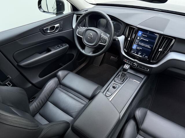 Volvo XC60 T5 252pk Automaat Momentum / Elektrische verstelbare stoelen / Keyless entry / Stoelverwarming / Trekhaak / Apple carplay /