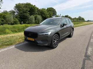 volvo-xc60-2.0-b4-inscription-pano-