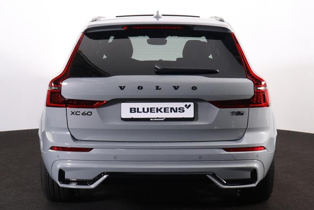 Volvo XC60 T8 Recharge AWD Ultra Black Edition Exec - Luchtvering - Panorama/schuifdak - IntelliSafe Assist & Surround - 360º Camera - Bowers & Wilkins audio - Adaptieve LED koplampen - Verwarmde voorstoelen, stuur & achterbank - Parkeersensoren voor & achter - Elek