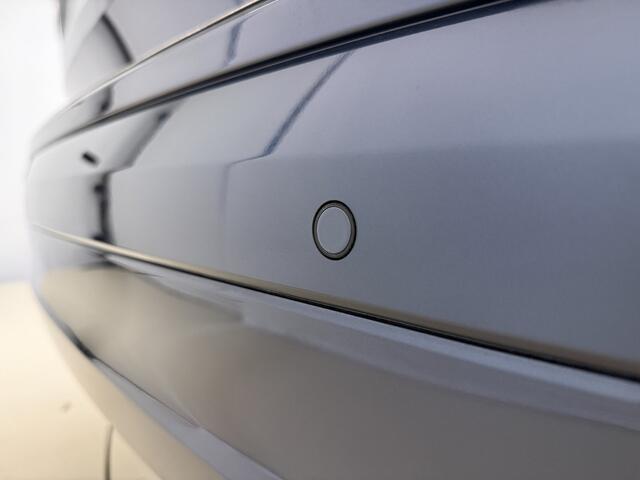 Volvo XC60 B5 Inscription | Trekhaak | Verwarmde stuurwiel en stoelen/achterbank | 360 Camera | Memory seat |