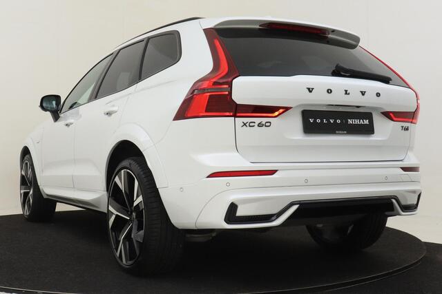 Volvo XC60 II T6 PLUG-IN HYBRID AWD PLUS BLACK EDITION -PANO.DAK|HARMAN/KARDON|LUCHTVERING|HEAD-UP DISP.|ADAP.LED|TREKHAAK|22"