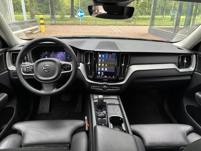 Volvo XC60 2.0 T6 Plug-in hybrid AWD Ultimate Dark 350PK | Panoramadak | Harman/Kardon | Dodehoekassistent | 360 ° Camera | Elektrische Trekhaak