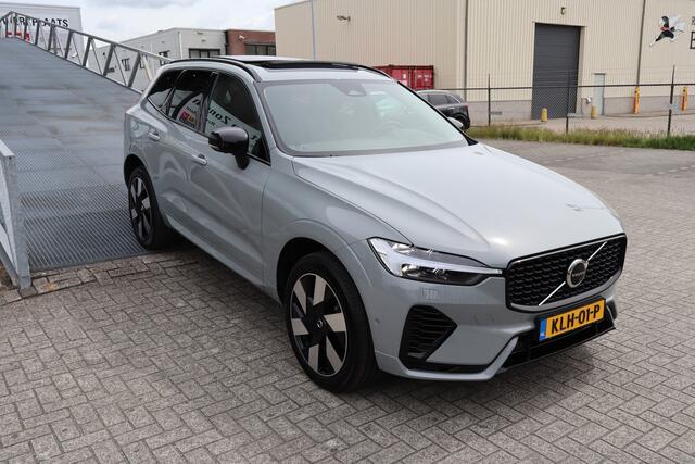 Volvo XC60 2.0 T8 Plug-in hybrid AWD Dark Panoramadak! Stoelverwarming v+a/Stuurverwarming/Harman kardon audio/360 graden camera/Elektrische stoelen met geheugen/Adaptieve cruis control/Lane assist/Apple carplay/Elektrische achterklep