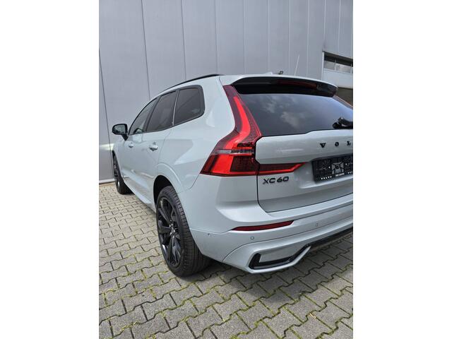 Volvo XC60 T6 Plug-in hybrid AWD Plus Black Edition | Trekhaak | Full Led | Head up display