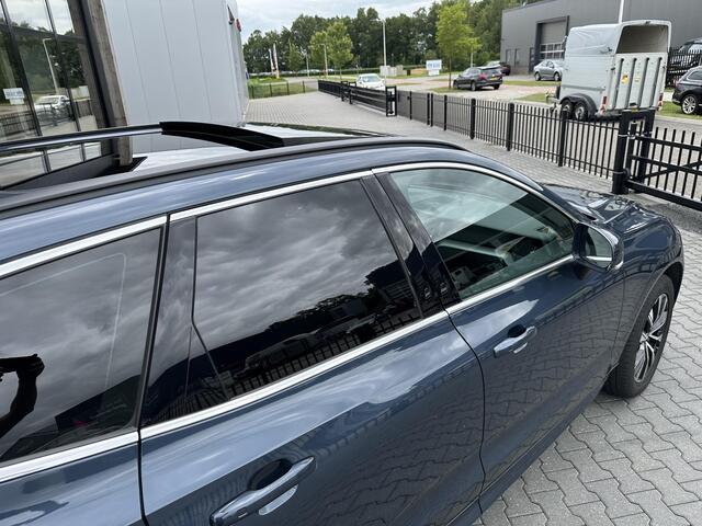 Volvo XC60 2.0 B4 Momentum Pano|ACC|leder|cam