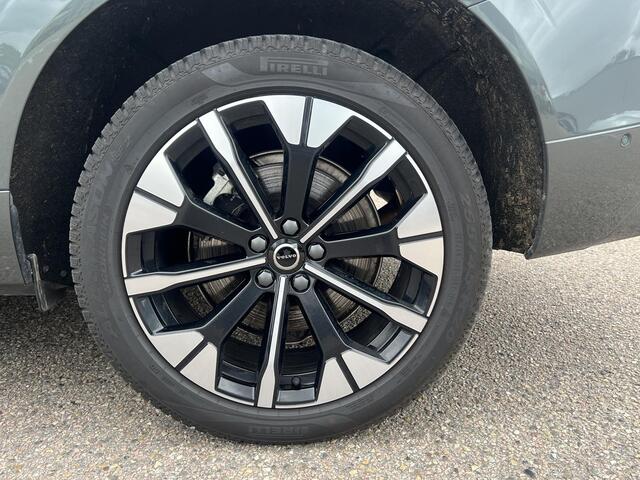 Volvo XC60 T6 Plug-in hybrid AWD Ultra Dark