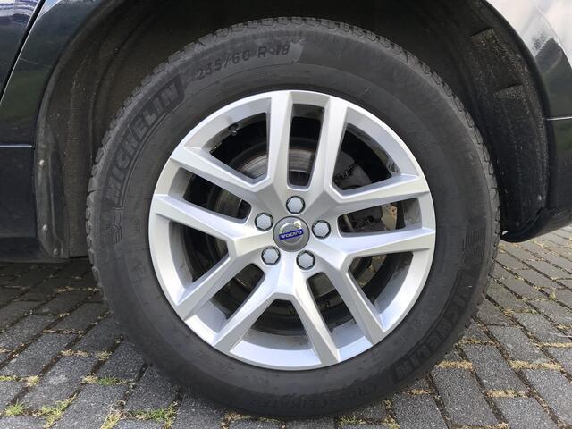 Volvo XC60 2.0 T5 FWD Polar+ Automaat | Rijklaar incl garantie | Panoramadak Trekhaak afneembaar Standkachel
