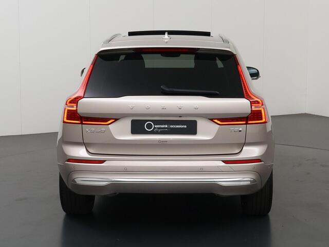 Volvo XC60 2.0 T8 Plug-in hybrid AWD Ultimate Bright | Panoramadak | Luchtvering | Bowers & Wilkins | Cruise Control Adaptief | Parkeercamera 360° |